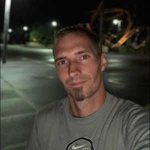 Meet your Posher, Johnny